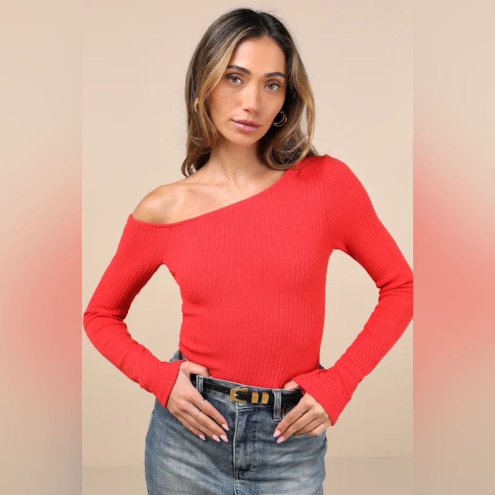 Lulu's Vibrant red Off-Shoulder Sweater - size XL
